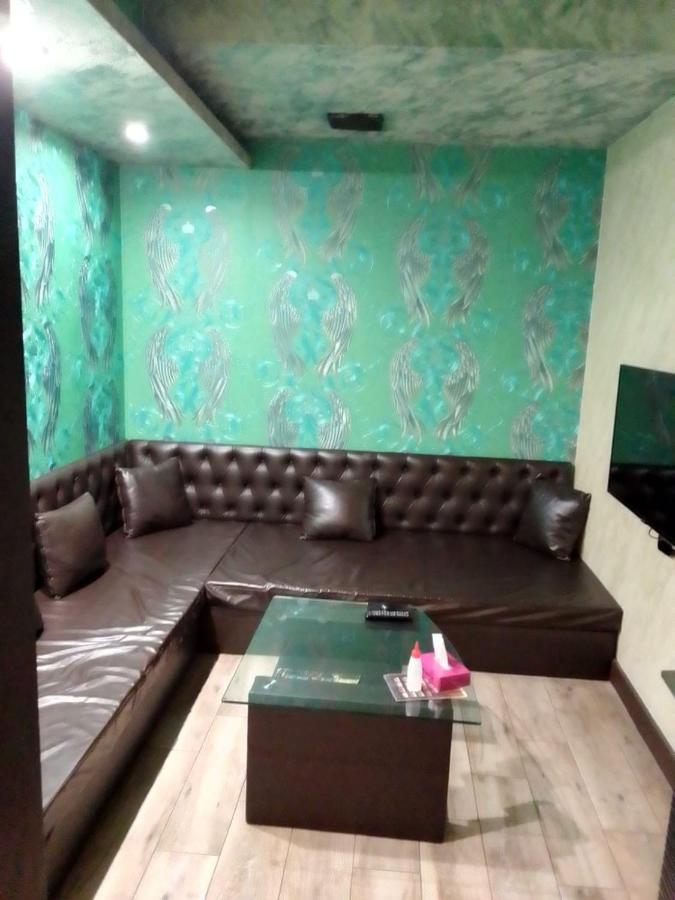 Planet Hotel Yerevan Exterior foto