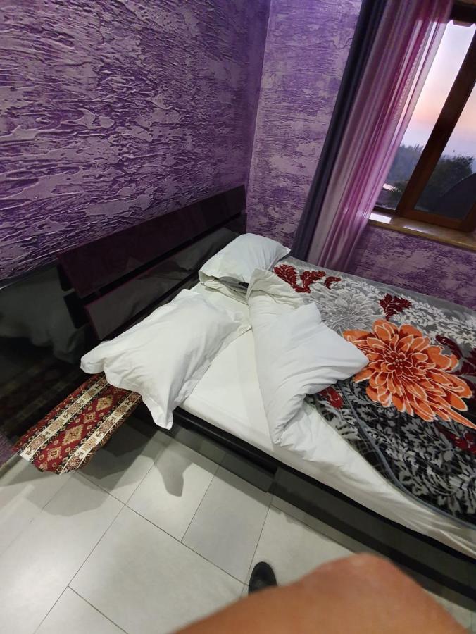 Planet Hotel Yerevan Exterior foto