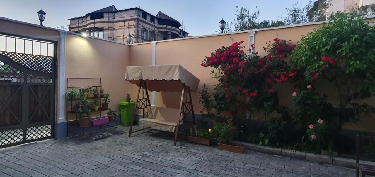 Planet Hotel Yerevan Exterior foto